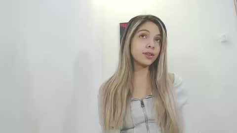 andreau 19 online show from September 11, 1:44 pm