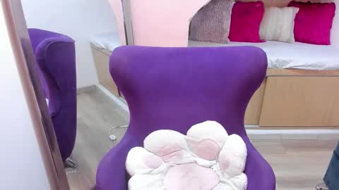 Andre Castaneda online show from November 5, 6:30 pm