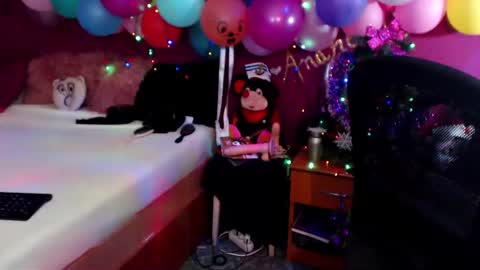 Snapshot of andreeajj chatting on December 21, 9:15 pm andreeajj online show from December 21, 9:15 pm
