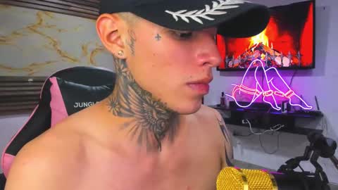 andrees_s online show from September 28, 12:16 am