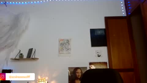 Snapshot of andreewwolffman chatting on December 6, 4:36 am Andrew online show from December 6, 4:36 am