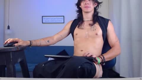 Andrey online show from December 23, 1:29 am