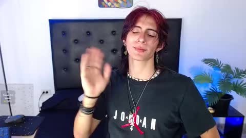 Snapshot of andreey50 chatting on December 13, 9:09 pm Andrey online show from December 13, 9:09 pm