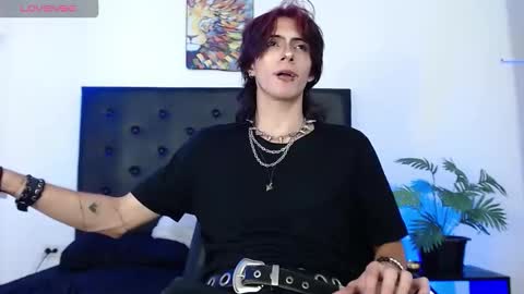 Snapshot of andreey50 chatting on December 20, 8:05 pm Andrey online show from December 20, 8:05 pm