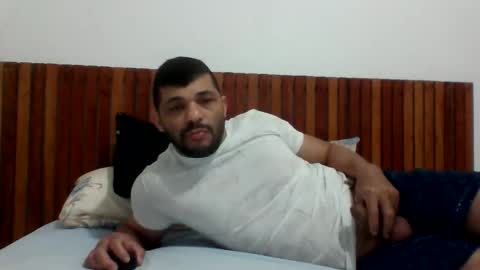 andreloko123 online show from November 25, 1:27 am