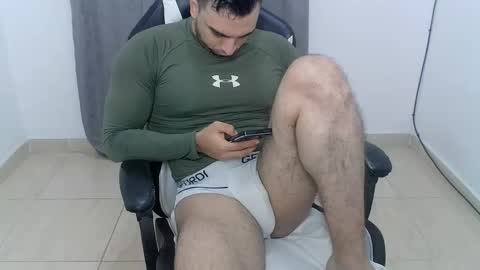 andres180950734 online show from October 21, 12:11 am