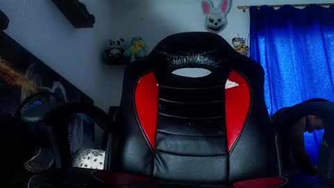 Andrs   o online show from April 8, 11:54 am