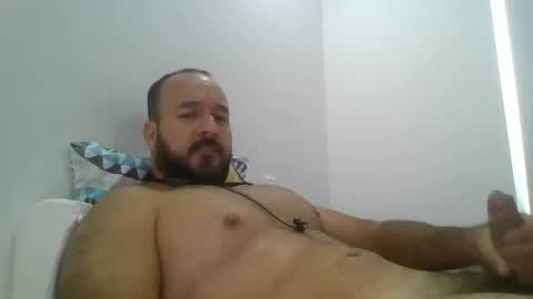 andressx06 online show from May 13, 3:31 pm