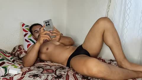 andreszapata23 online show from June 30, 10:33 pm
