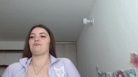 andrew128575 online show from September 10, 7:14 pm