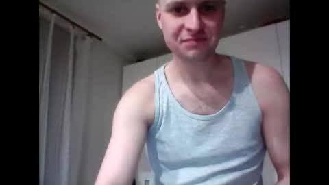 andrew3356577 online show from March 2, 10:05 pm