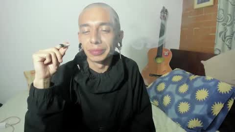 Snapshot of andrew_collins420 chatting on February 21, 5:24 am Mugiwara online show from February 21, 5:24 am