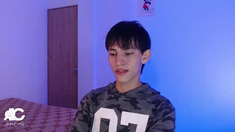 Andrew Courtz online show from April 21, 5:39 pm