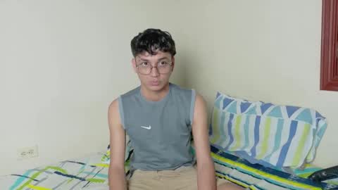 andres online show from December 14, 11:26 am