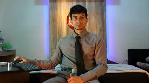 Andrew online show from October 20, 6:03 am