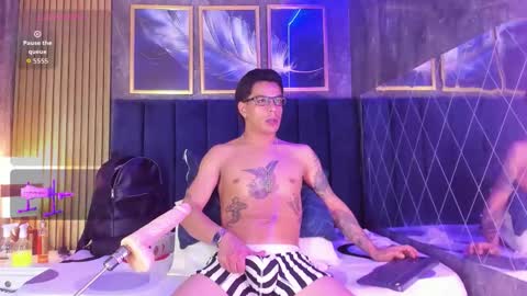 andrew_haalls online show from May 15, 6:15 pm