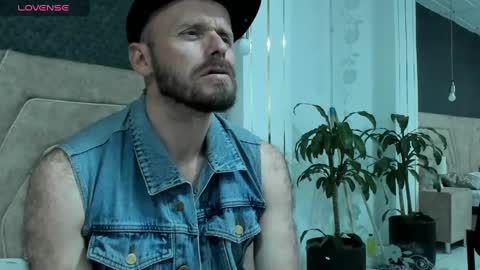 andrew_jackson42 online show from March 11, 9:45 am