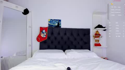 ---     online show from December 8, 1:02 am