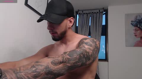 Snapshot of andrew_mathe chatting on February 8, 11:02 pm Andrew Mathwes online show from February 8, 11:02 pm