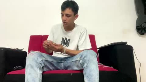 andrew online show from November 23, 6:24 am