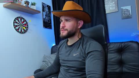 Andrew Diaz online show from January 29, 2:51 am