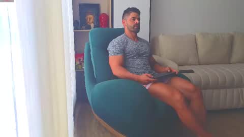 Andrew online show from February 26, 2:25 pm