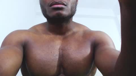 Snapshot of andrewoconnor__ chatting on February 8, 4:32 pm Andrew Oconnor online show from February 8, 4:32 pm