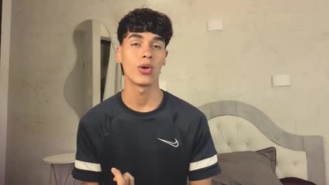 AndreWortix online show from March 23, 4:27 am