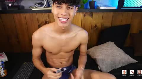 AndreWortix online show from May 22, 12:29 am