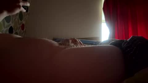 andrewstrip1 online show from February 21, 7:53 am