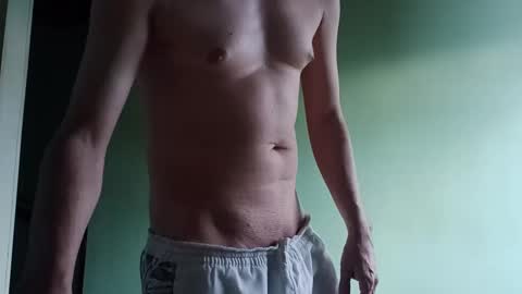 Snapshot of andrexmartinex chatting on January 4, 10:34 pm Andres online show from January 4, 10:34 pm