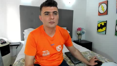 Snapshot of andrhes_muller chatting on January 25, 7:07 pm andrhes muller online show from January 25, 7:07 pm