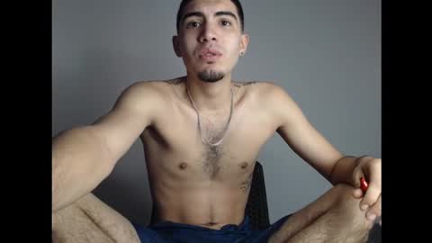 Snapshot of andriuhot066 chatting on December 18, 11:34 am andriuhot066 online show from December 18, 11:34 am