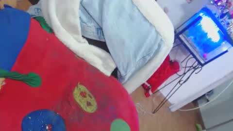 andromeda_moon31 online show from January 17, 6:33 pm