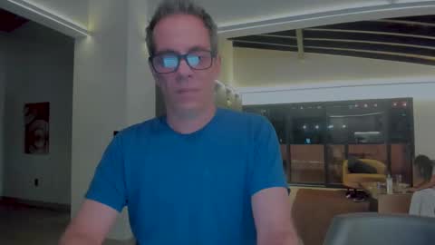 Snapshot of andy0pandi chatting on March 5, 1:31 am Andrew online show from March 5, 1:31 am