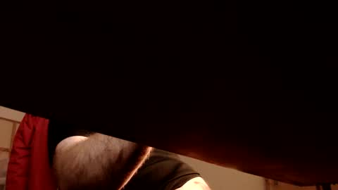 Snapshot of andy868739 chatting on April 14, 11:44 pm andy868739 online show from April 14, 11:44 pm