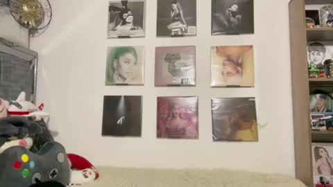 Andy online show from November 4, 4:06 pm