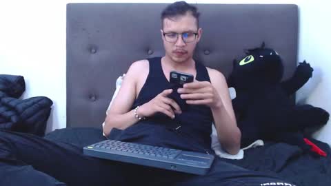 ANDY online show from November 14, 2:21 am