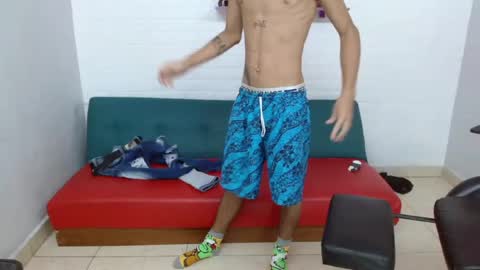 andy_dan1 online show from December 13, 1:55 pm