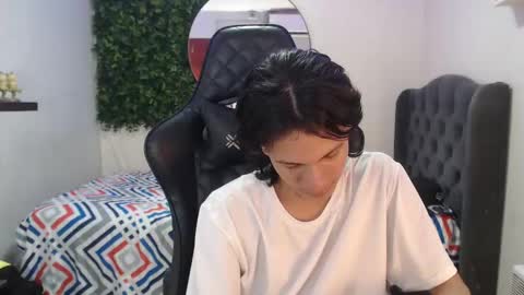 andy_dan1 online show from January 18, 1:51 pm