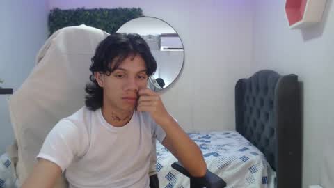 andy_dan1 online show from January 30, 4:55 pm