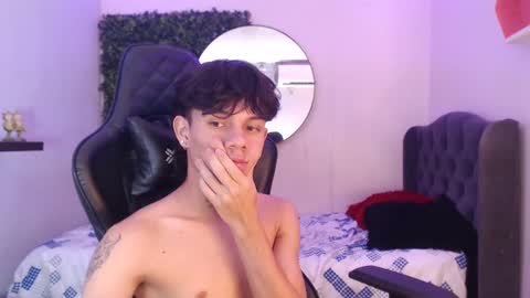 andy_dan1 online show from March 7, 5:06 pm