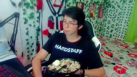 Andy Gray online show from February 3, 10:48 pm