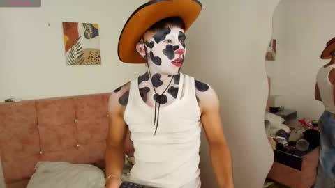 andy_justgame online show from November 1, 3:52 am