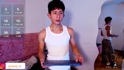 andy_justgame online show from January 13, 3:45 am