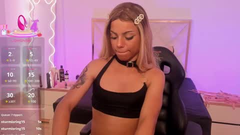 Snapshot of andy_tay1 chatting on February 27, 6:29 am Andy tay online show from February 27, 6:29 am