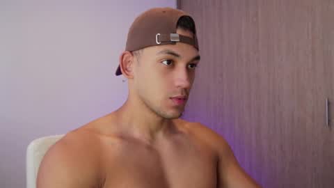 Snapshot of andy_weld chatting on September 26, 2:10 pm my onlyfans online show from September 26, 2:10 pm