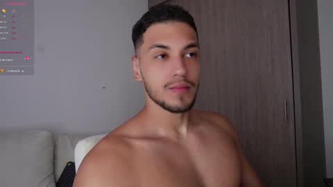 Snapshot of andy_weld chatting on November 20, 11:43 am my onlyfans online show from November 20, 11:43 am