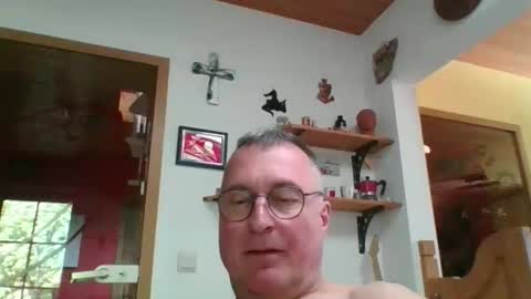 andybayern online show from May 12, 2:36 pm
