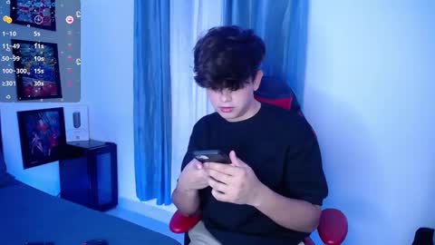 andy online show from December 25, 12:48 am